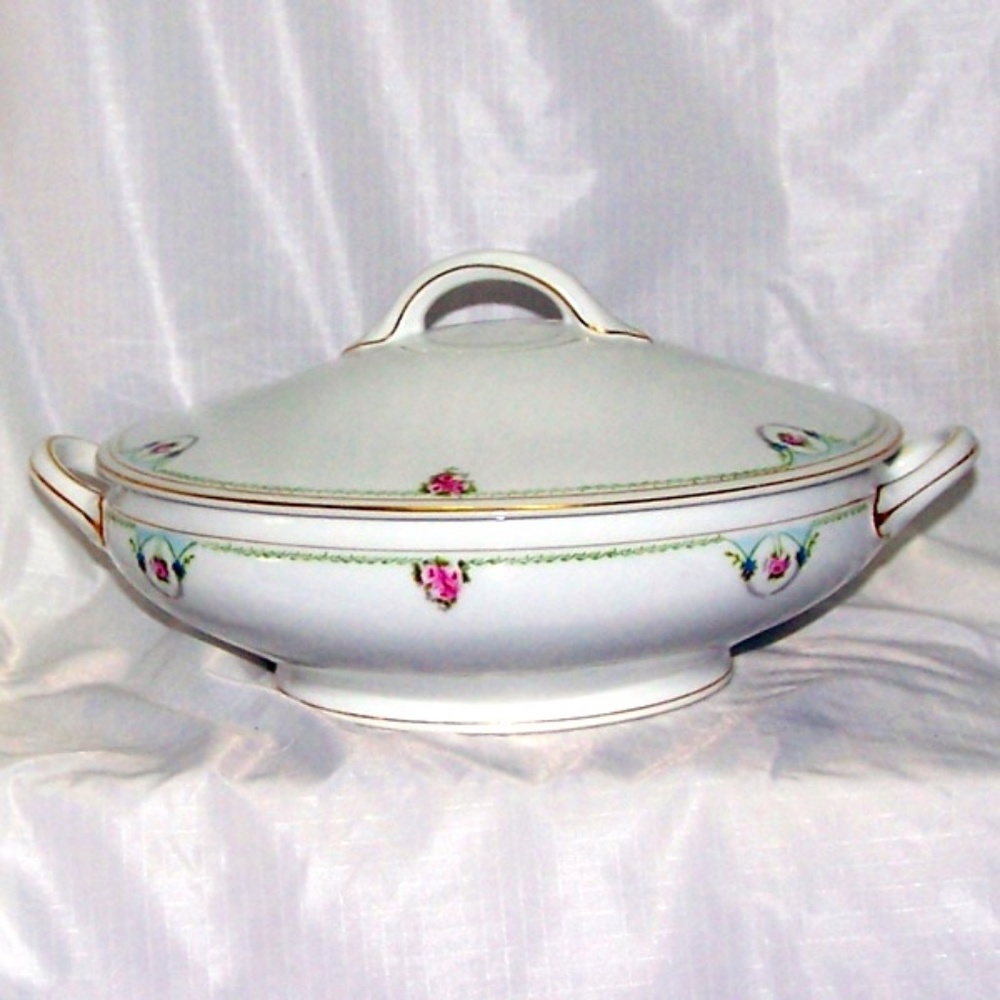 VTG Noritake Covered Dish  ~ Pink Roses, Green, Gold Trim
